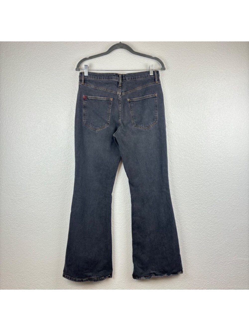 ✨3/$30 BDG 30 Urban Outfitters Gray Flare Jeans Low Rise Distressed Hem Denim - Picture 5 of 6
